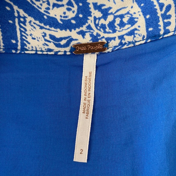 Free People Smooth Sailing Blue and White Paisley Button Maxi Skirt Size 2 - Picture 3 of 15